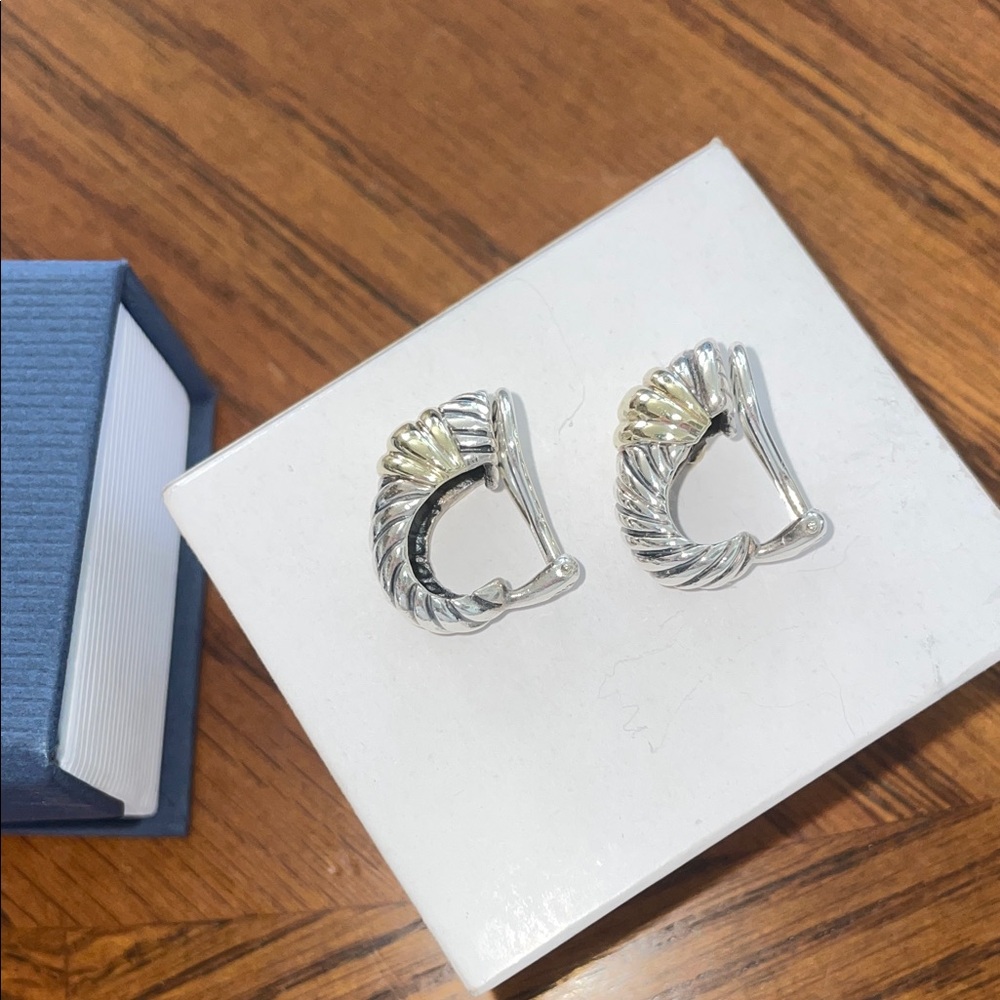 David Yurman Vintage lever backs - Picture 2 of 5